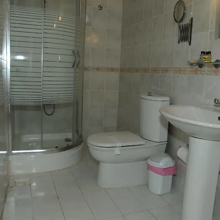 فندق مبيت وإفطار Dorukhan 2*